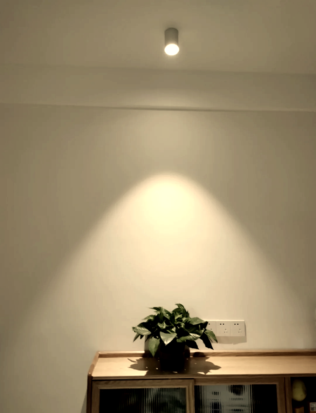 新房裝修燈具選購與安裝全攻略